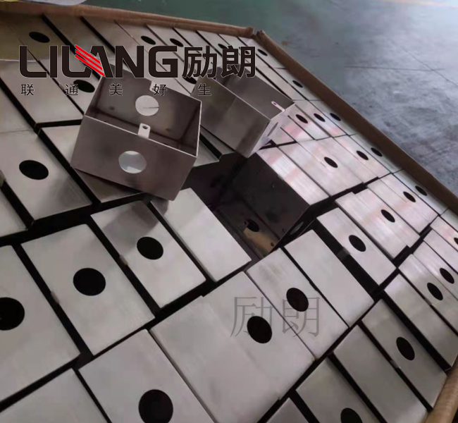 不銹鋼接線(xiàn)盒廠(chǎng)家